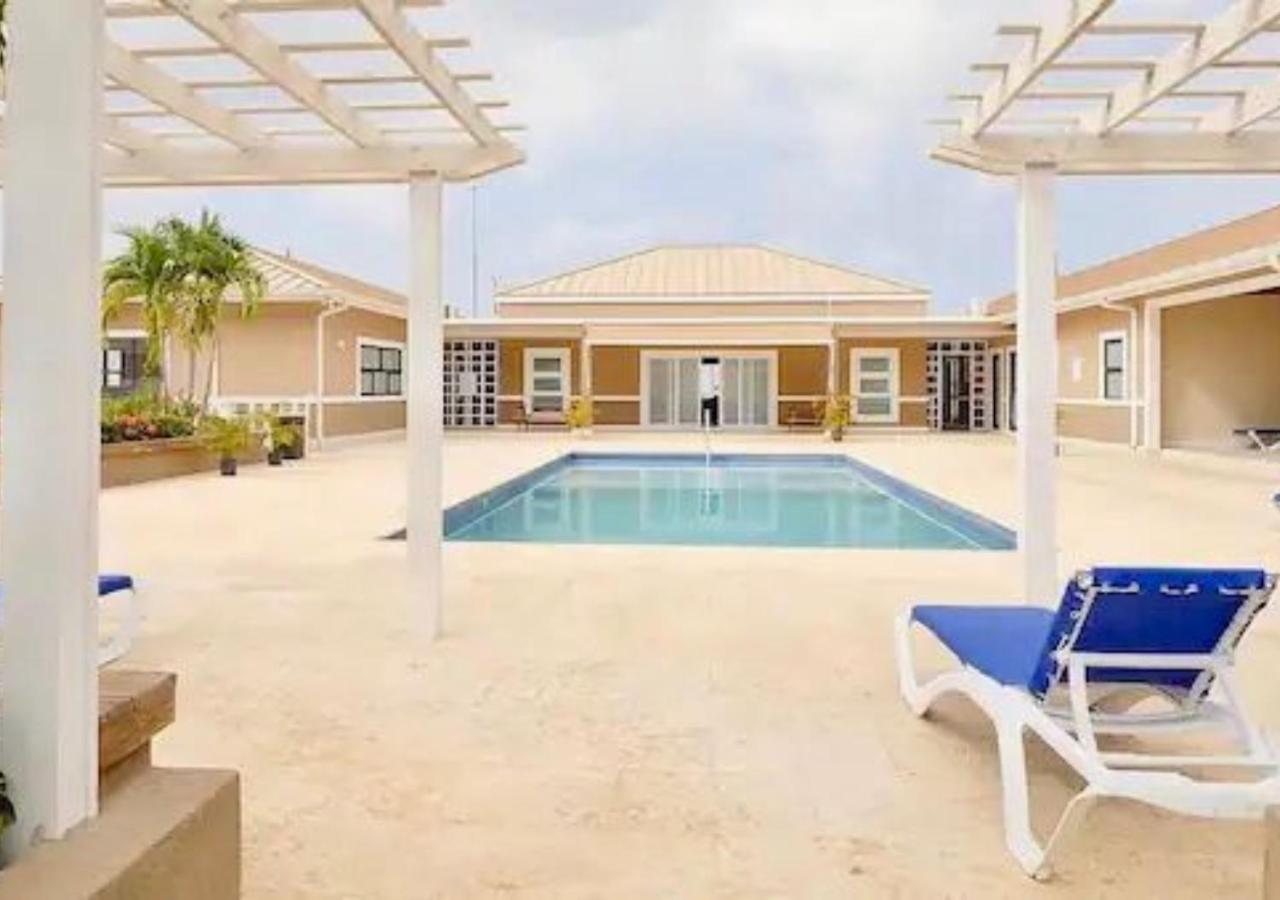 Seashore Vacation Home, Oceanpointe, Lucea, Jamaica Εξωτερικό φωτογραφία